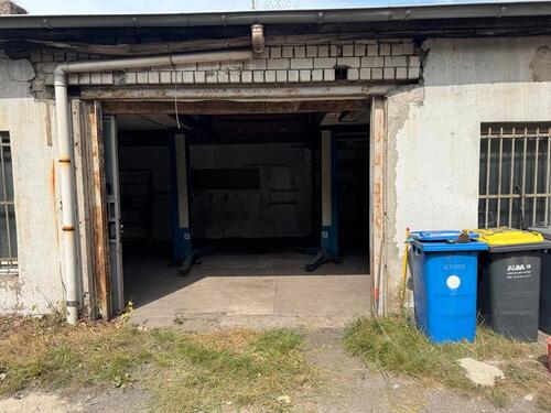 Foto - KFZ Werkstatt,Halle,Stellplätze zu vermieten