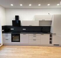 Einziehen und wohlfühlen - 4-Raum-Wohnung mit Balkon und hochwertiger Ausstattung in Chemnitz