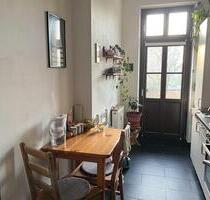 Schöne 2-Zimmer-Wohnung mit Einbauküche und Balkon - Leipzig Süd