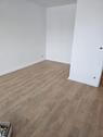 Foto - Erstbezug nach Kernsanierung - 1 ZKB Küche Badewanne Balkon Kühls