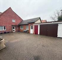 Älteres sanierungsbedürftiges Bauernhaus - Didderse