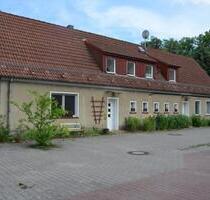 Für Naturliebhaber: Hübsche Erdgeschosswohnung im Wald am See - Steinhöfel