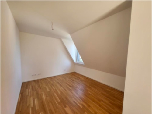 Foto - 1 Zimmer Dachgeschoßwohnung zur Miete in Dresden