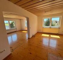 110 qm Wohnung in Leupoldsgrün mit Balkon - Hof Neuhof