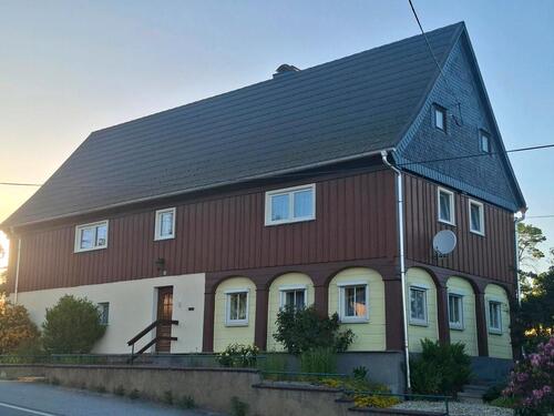 Foto - Großzügiges Einfamilienhaus - 166.000,00&nbsp;EUR Kaufpreis, ca.&nbsp; 240,00&nbsp;m&sup2;