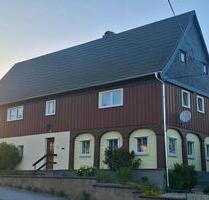 Großzügiges Einfamilienhaus - 166.000,00&nbsp;EUR Kaufpreis, ca.&nbsp; 240,00&nbsp;m&sup2; in Leutersdorf (PLZ: 02794)
