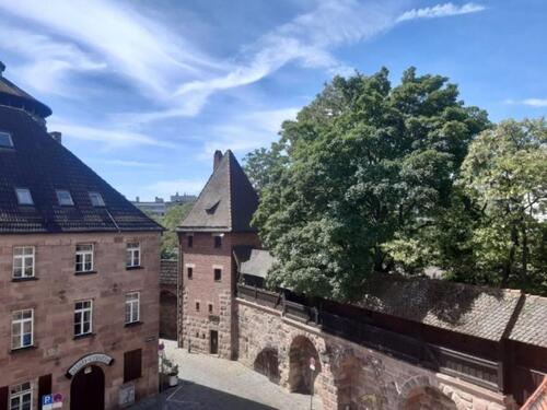Foto - Schön sanierte 3 Zi. Whg. mit großer Küche in Toplage