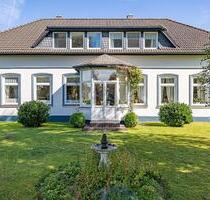 Resthof mit Nebengebäuden und mehreren Baugrundstücken - Tolk