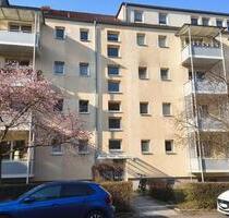 schöne 2-Zimmer Wohnung im 1. OG mit Balkon *als Kapitalanlage* - Erfurt Daberstedt