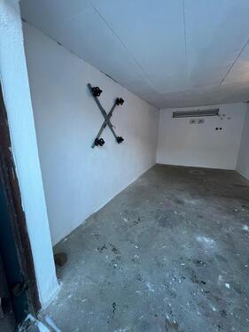 Foto - Garage zu vermieten - 65,00&nbsp;EUR Miete,