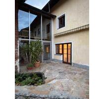 Charmante 2-Zimmer-Altbauwohnung mit Terrasse in Hohenpolding