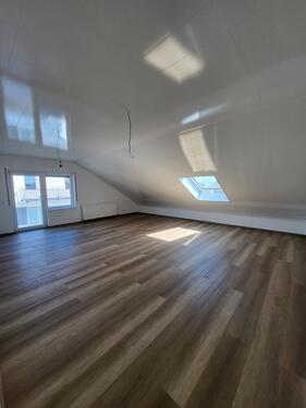 Foto - 3 Zimmer Dachgeschoßwohnung zur Miete in Waghäusel