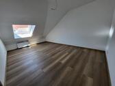 Foto - Dachgeschoßwohnung in Waghäusel zur Miete