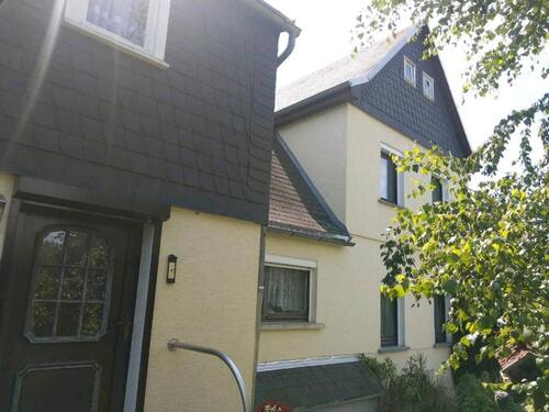 Foto - Einfamilienhaus mit Nebengelass