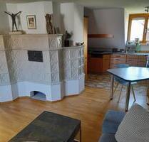 2,5-Zimmer-Wohnung mit 2 Balkonen und EBK in Bruck - Grafing bei München