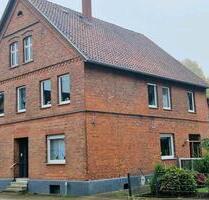 Zweifamilienhaus in Kalletal - 259.000,00 EUR Kaufpreis, in Kalletal (PLZ: 32689)