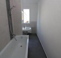 Verdammt ich lieb dich…neu sanierte 3-RW mit Wanne u. Balkon!!! - Freiberg