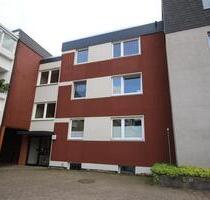 Renovierte 3 Zimmer Wohnung in 31137 HildesheimBockfeld - WG geeignet