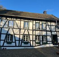 42 m² Wohnung in Wachtberg Niederbachem für 600 Euro + 150 Euro