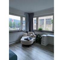 Mädels WG- Zimmer frei ab 01.06 Düsseldorf Stadtmitte