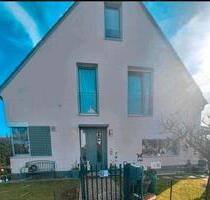 Doppelhaushälfte - 610.000,00&nbsp;EUR Kaufpreis, ca.&nbsp; 142,75&nbsp;m&sup2; in Amberg (PLZ: 92224)