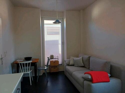 Foto - 1 ZKB 25 m2 EG - 550,00&nbsp;EUR Kaltmiete, ca.&nbsp; 25,00&nbsp;m&sup2;