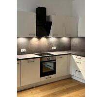 Großzügige 3-Raum-Wohnung mit Stellplatz ab 0826 verfügbar! - Chemnitz Kapellenberg