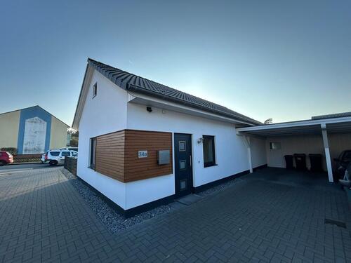 Foto - Modernes, barrierefreies Tiny House mit Terrasse und großem Garten