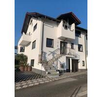 Moderne DHH Fernblick, Kamin & großer Terrasse- ruhig, Odenwald - Fürth