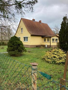 Foto - Kl. Haus zur Miete mit sehr großem Grundstück