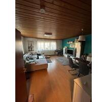 Charmante Maisonette-Wohnung im Vorderhaus mit eigenem Eingang - Bad Camberg