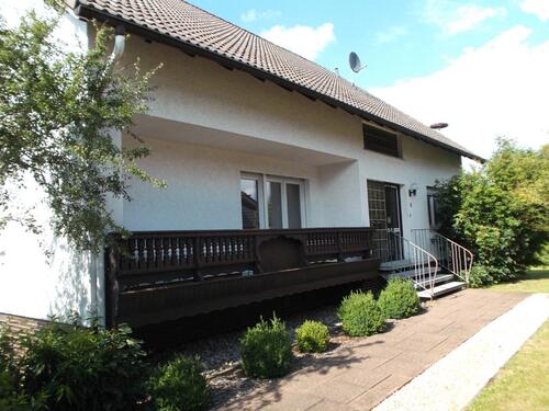 Foto - Freistehendes Ein- bis Zweifamilienhaus von privat ohne Makler