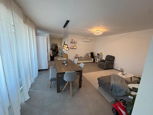 Foto - 4 Zimmer Neubau Wohnung (Aufzug Keller Wärmepumpe Fußbodenh.)