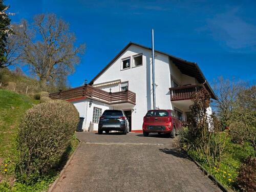 Foto - 11 Zimmer Mehrfamilienhaus, Wohnhaus zum Kaufen in Wehretal