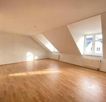 Zentrumsnahe Dachgeschosswohnung ab 01.07.26 - Leipzig Mitte