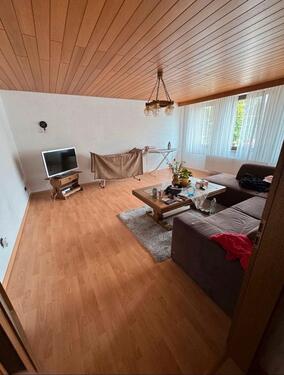 Foto - 3,5 Zimmer Wohnung mit Garteinanteil und neuen Bädern