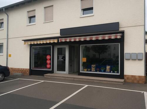 Foto - GEWERBELADENBÜRO ab sofort in NIEDERWERRN günstig zu vermieten!!