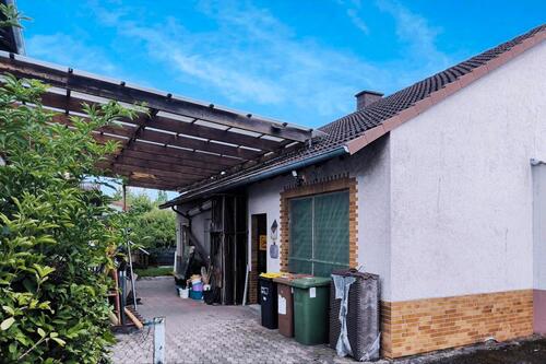 Foto - 9 Zimmer Mehrfamilienhaus, Wohnhaus in Hofgeismar