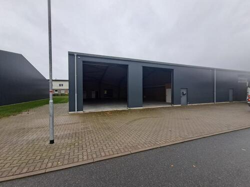 Foto - Gewerbehalle in Langenhorn NF - 4,00 EUR Kaltmiete,