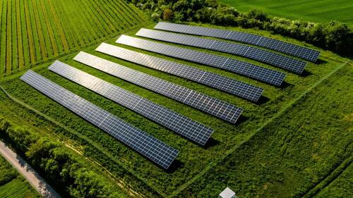 Foto - Pachteinnahmen sichern – Fläche für Photovoltaik verpachten