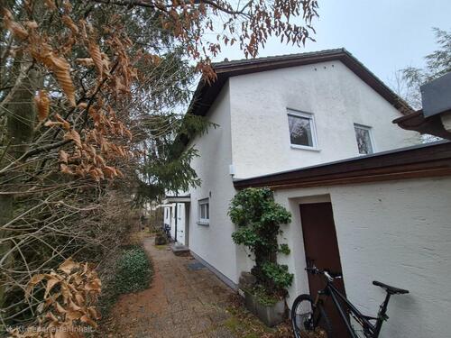 Foto - Renovierte Doppelhaushälfte mit Garage und Stellplatz in Haar