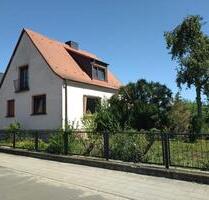 Freistehendes Einfamilienhaus in Schönebeck mit Potential - Schönebeck (Elbe)