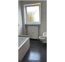 Zweizimmerwohnung komplett renoviert 1.Stock - Weiden in der Oberpfalz