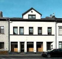 Leerstehende Gewerbeeinheit mit Keller - Lehesten