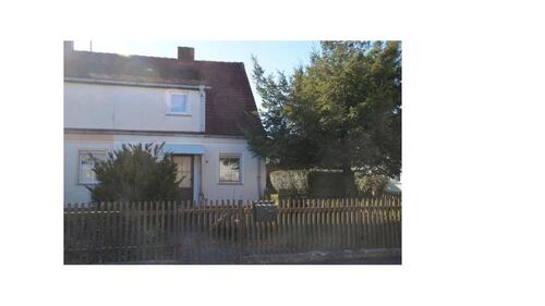 Foto - Einfamilienhaus in Serno mit Garage und Garten