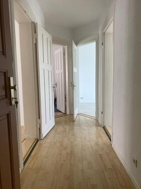 Foto - 3 Raum Whg in Ströbitz, EBK, Gartenmitbenutzung, FBHZ im Bad