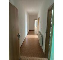 4 Zimmer-Wohnung im Herzen von Halle, 2er Wg- geeignet - Halle (Saale) Am Wasserturm/Thaerviertel