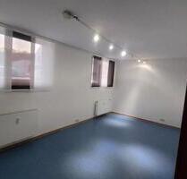 Büro Abstellraum in ruhiger Lage von Rudersberg ab sofort