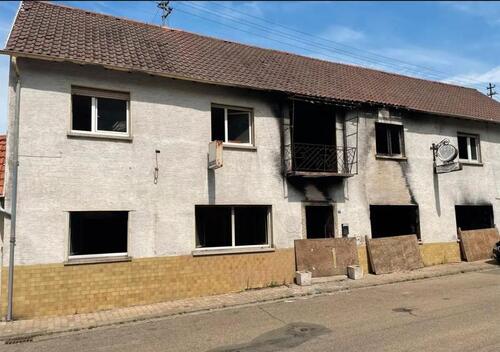 Foto - Haus mit Grundstück in Welchweiler Brandhaus