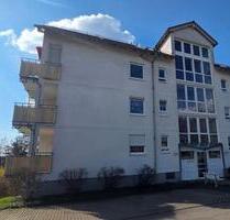 helle teilmöblierte 2-Raum-Wohnung mit Balkon - Wilkau-Haßlau
